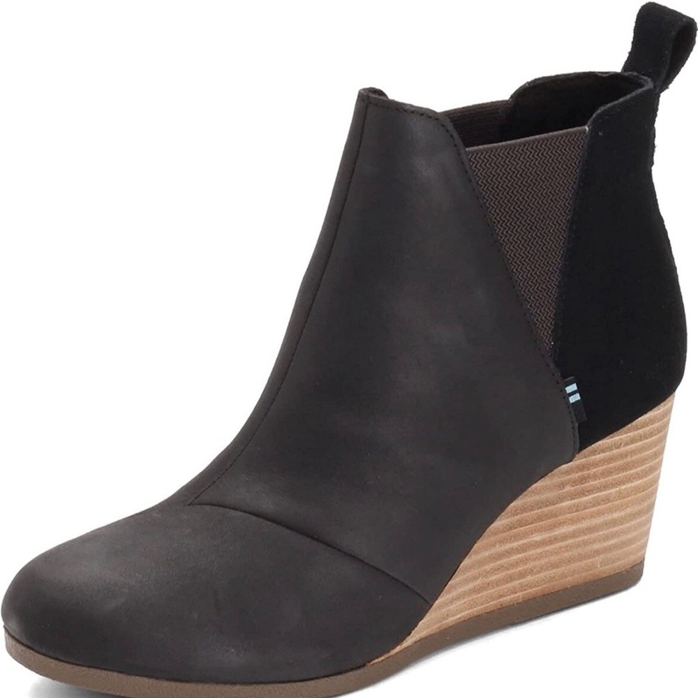 TOMS Kelsey Wedge Bootie in Black Leather.  Size 6. Never Worn.
